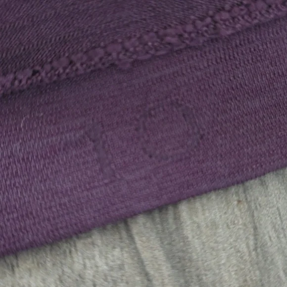 Lululemon Top - Picture 2 of 4